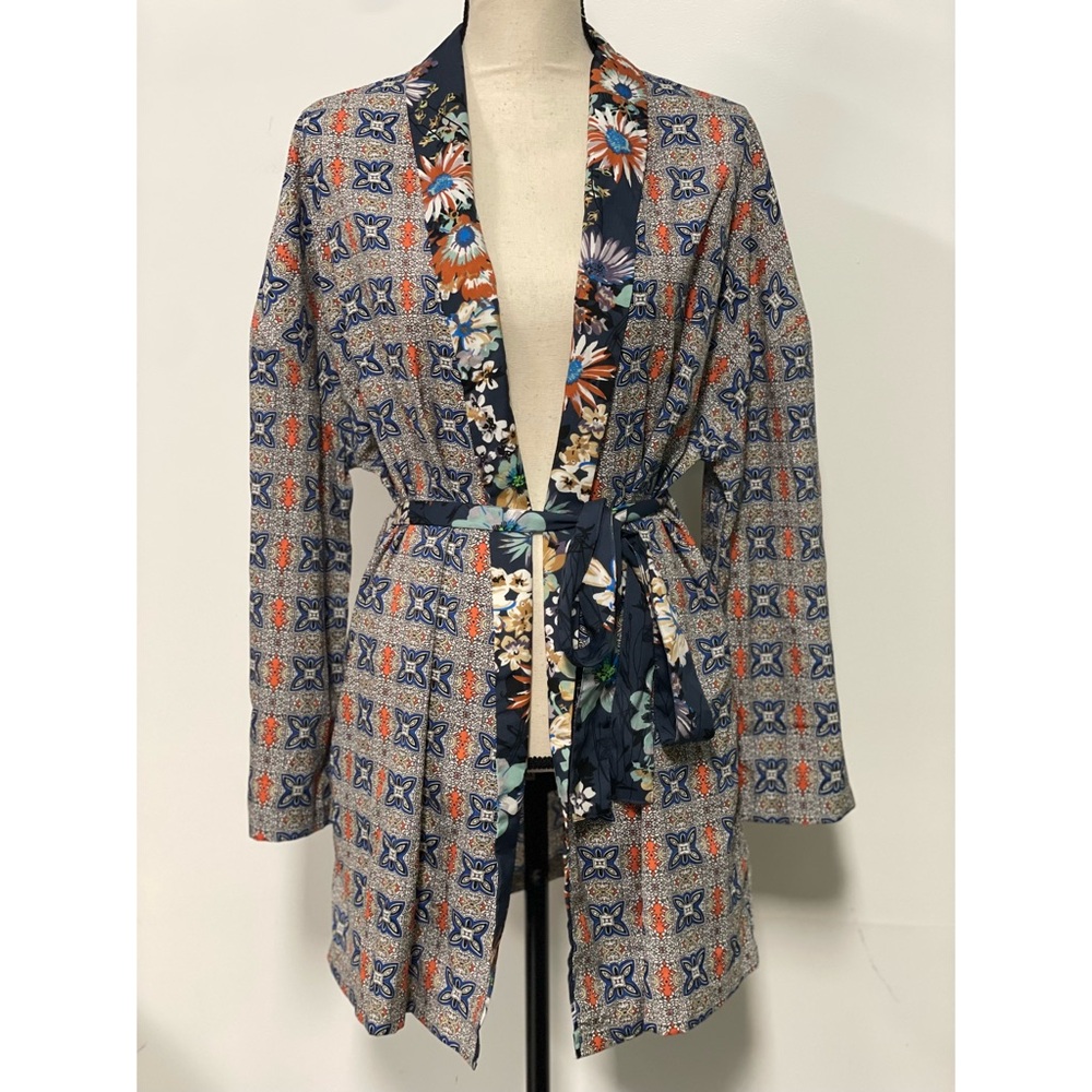 NWT Wet Seal Geometric Pattern Lightweight Kimono Blue Multi Size XS/S